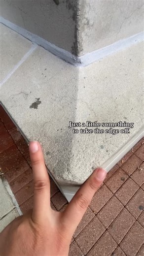 Barnes & Noble Hulen Center on Instagram: "Just a little something to take the edge off 😋✨ ✨25% OFF EVERYTHING✨starting December 26! Exclusions will apply, please ask a bookseller! We will be open on the 26th at 8AM to 9PM ✨The sale will run from 12/26 to 12/28✨ Stay safe and treat yourself! ♥️📖 #sale #barnesandnoble #books #bnhulencenter #book"