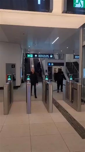 Fifteen years after construction started, the Eglinton LRT is officially open! While I urge Premier Ford to open a public inquiry into the delays, it is encouraging to see a transit line that will serve constituents in Don Valley West. Today, I had the pleasure of taking Line 5 from Mount Pleasant to Wynford, all 7 stops in DVW! | Rob Oliphant MP