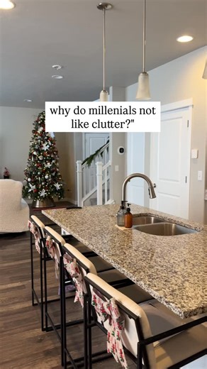 Rina ♡ Simplified Home • Intentional Life • Modern Mom Style on Instagram: "Millennials don’t hate clutter… we hate how it makes us feel.🫣 Share this with your millennial friends!📌 They will understand 🫣 I don’t know about you, but I grew up in a cluttered home and didn’t even realize it was cluttered. Overfilled shelves, packed cabinets, and “just in case” stuff felt normal. Now we choose ✨ space ✨ function ✨ calm ✨ intention Not perfection. Not minimalism. Just lighter living.🤍 If your hom
