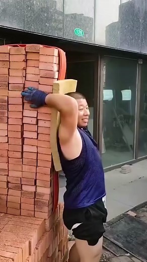 Man carries hundreds of bricks on his back! 😲 #amazing #foryou