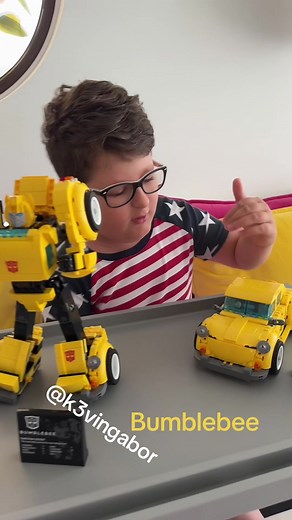 Lego Bumblebee: Unboxing & Review!