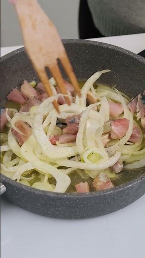 Pasta integrale con sgombro, finocchi e arancia