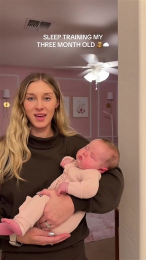 Hoping that she is just thrown off from traveling versus going through a little sleep regression, but will keep you guys posted! 🤎 ##3monthsold##sleeptraining##sleeptrainingbaby##momtips##naptime