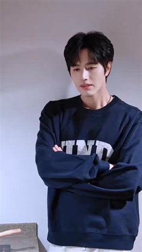 1.2K views · 137 reactions | Luo Zheng Douyin update 25-12-2025 | Luo Zheng - 罗正 updates | Facebook