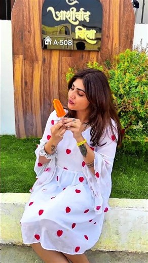 “Building Wooden Log Cabin in Forest 👽🌲| Survival House Step by Step” part-11