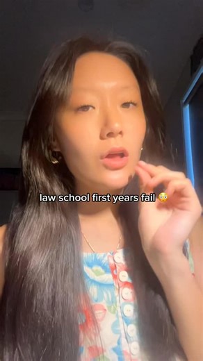 faith | law student † on Instagram: "🚨PSA TO FIRST YEAR LAW STUDENTS🚨 Surviving Law School 101 Pt 5 1) Understand how you’re being tested - Exams test application not memorisation 2) Build your system before the chaos - Start strong note-taking habits in Week 1 not Finals Week. 3) Learning to spot patterns - Go through past exams and get a feel for the pattern that runs through different questions. Follow along for more law school tips! #law #lawschool #lawstudent #student college exam examtip