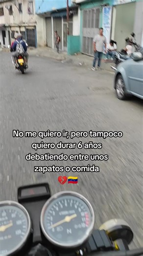 Urban Motorcycle Ride: Navigating City Streets Safely