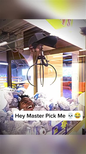 Hey Master Pick Me 💀 #ishowspeed #streamer #kaicenat #usa #fyp