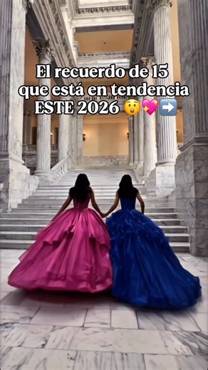 El recuerdo de 15 que es tendencia este 2026 😍✨ Un cartel con “Esta niña cumple 15 años” y un código QR que lleva al álbum compartido de la fiesta 📸💖 Todos los invitados pueden subir fotos y vídeos, y tú tendrás todos los recuerdos en un solo lugar usando la app Dots Memories 🎥✨ Descárgala en el link de mi bio 🫶 #FiestaDeXV #Quinceañera #RecuerdosXV #cartelniña_niñasescaleras_vozpapanoel #out | Divinosquince