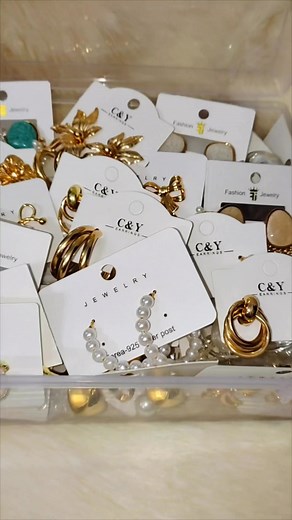 ✨ New Earrings Collection Alert! ✨ Chic, trendy, and totally student-friendly — our latest earrings are made to elevate your everyday look without emptying your wallet. 💖 💌 Perfect for classes, hangouts, or any casual day — because style should always be effortless! 💫 𝑺𝒑𝒆𝒄𝒊𝒂𝒍 𝑶𝒇𝒇𝒆𝒓: 𝑩𝒖𝒚 𝒂𝒏𝒚 5 𝒑𝒂𝒊𝒓𝒔 𝒐𝒇 𝒆𝒂𝒓𝒓𝒊𝒏𝒈𝒔 𝒂𝒏𝒅 𝒈𝒆𝒕 ৳100 𝒐𝒇𝒇 𝒚𝒐𝒖𝒓 𝒕𝒐𝒕𝒂𝒍 𝒑𝒓𝒊𝒄𝒆! 🎁 📦 Delivery Charges: • Inside Dhaka – ৳70 • Outside Dhaka – ৳130 🛍️ Inbox us to order your