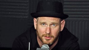 COREY TAYLOR Doesn't Understand Why Fans Watch Concerts Through Their Phones