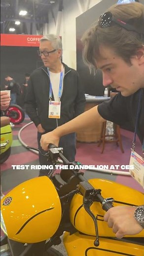 Compass Rose riding moments at CES 2026 #automobile #compassrose #electricbike #dandelion#ces2026