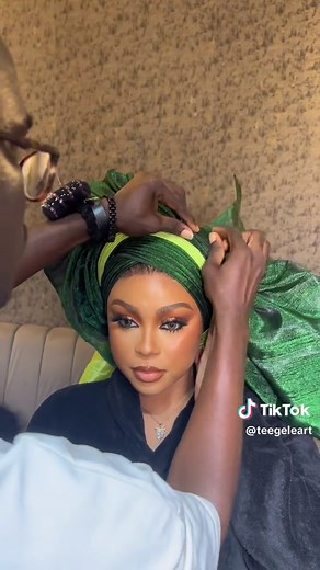 Tutorial for Perfect Gel Nail Extensions