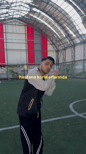 ERN on Instagram: "'Söylemedi mi' tüm dijital platformlarda yayında #pazar #turkcerap #kesfet #freestyle"