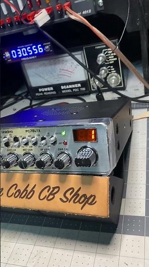 Weird CB Radio #cbradio #radiocommunication #fix #hamradio #diy #cbradios #trucker