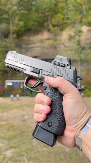 Sig P226 X Legion #shortsfeed #shortsyoutube #shortsvideo #callofduty #Cod #warzone #Blackops #gun