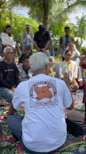 Kunjungan KAGAMA ke KKN UGM di Lembaran Bayan