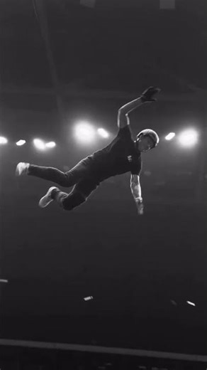 When you run out of talent mid air 🥲