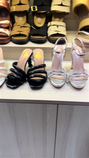 فيديوهات أنشأها Model Bushra Queen (@yv_vb) باستخدام الصوت الأصلي - Model Bushra Queen