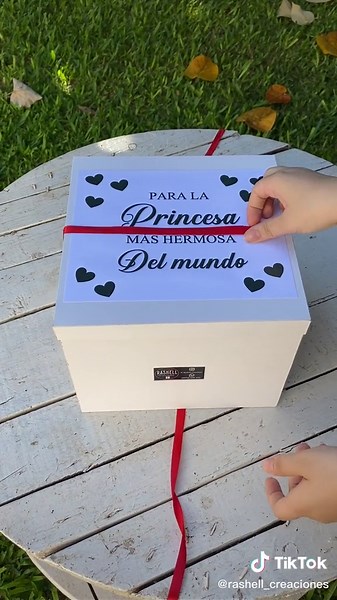 Caja explosiva para alguien especial en Paraguay