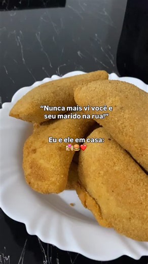 MAISA | ACHADINHOS DE DONA DE CASA on Instagram: "Nada melhor que isso haha💖 Muito difícil sairmos pra comer fora kkkkkk 📌Me siga para mais conteúdos de dona de casa💖"