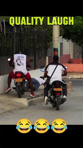 Police Chasing Criminals Prank — Funniest Street Reactions Ever 🤣🚓