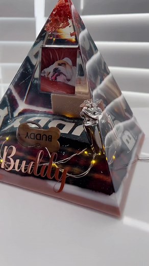 Memorial Epoxy Resin Pyramid for Beloved Buddy