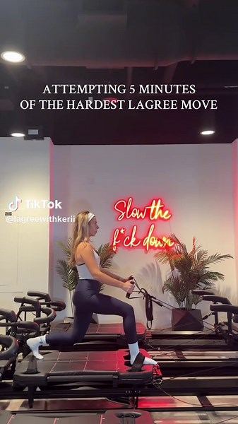 Mastering the Superlunge: 10-Minute Lagree Challenge