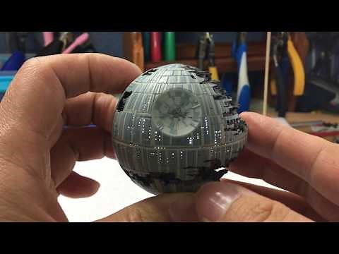 Bandai - Star Wars Vehicle Model: Death Star II complete.