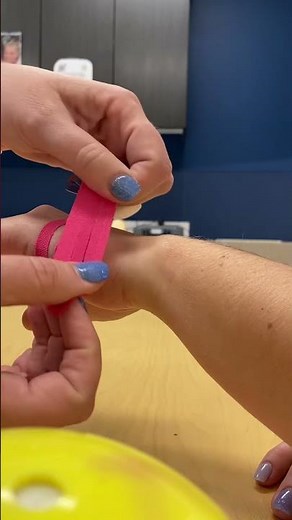 Metacarpal Fractures- Kinesio Taping!!