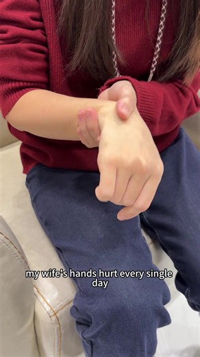 Effective Wrist Pain Relief with Heated Palm Massager