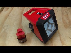 Milwaukee M12 Rover Compact Flood Light Review