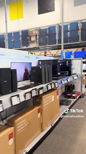 Building My Dream Gaming & Streaming Setup