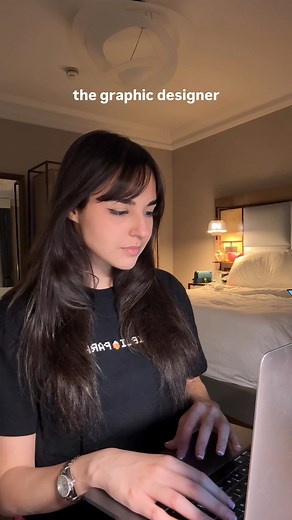 does anybody else’s illustrator file look like this or is it just me 🥲😂 . . . . . . . . #graphicdesign #graphicdesigners #designtutorial #artist #art #experimental #artistsofig #font #freelancer #freelancegraphicdesigner #designassets #designtips | Kellybadakdesign