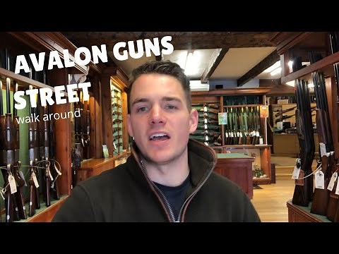 Walk around of Avalon Guns - Street