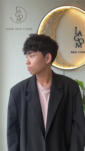 男生烫发：提升你的风格与自信！