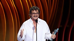 Pedro Pascal Admits He's 'a Little Drunk' After Surprise SAG Awards Win