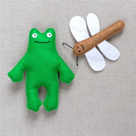 FROG and DRAGONFLY Felt Sewing Kit for Kids - Etsy