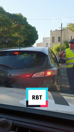 Aussie Cop Pulls Over Driver for... Not Waving? 😂