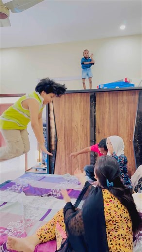 Bona ya Kaha latak gya😳😂 #funny #comedyfilms #comedyforever #comedymove #comedyvidoes#trending