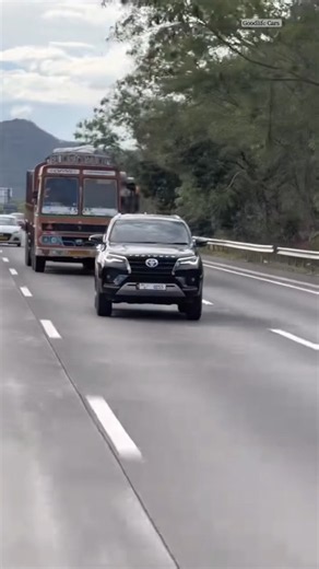 Why do cars have DRLs? Daytime Running Lights explained! #automobile #cartips #carfeatures #suv