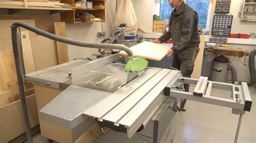 How I restored an old dining table back to its original beauty