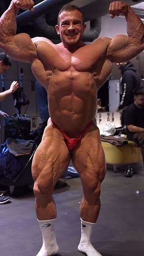2.7K views · 109 reactions | @gerstnerandre backstage looking huge and shredded  #alphamuscle #bodybuilder #bodybuilding #biceps #mostmuscular | Bodybuildingstrengthmuscle | Facebook