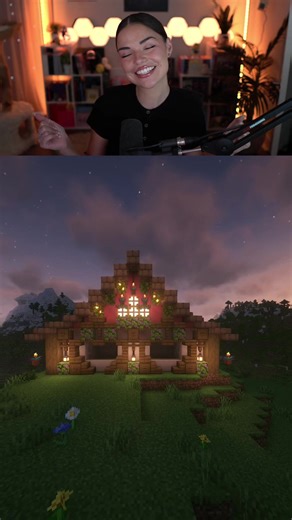 MINECRAFT BUILDING CRASH COURSE PART 3: Decorating the back wall!! #minecraft #gaming #gamergirl