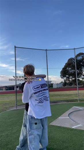 @Damling great spinning skills we have, i love youu💓