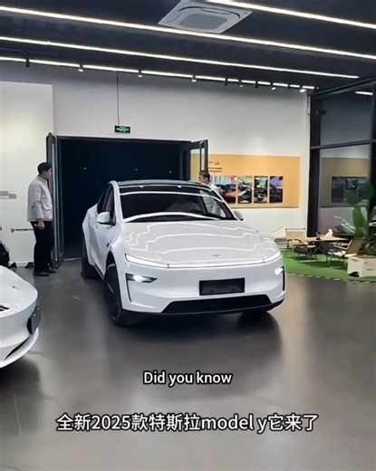 Your Car Has 1,000+ Microchips 😳 Supercomputer on Wheels