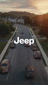 9.1K views · 24 reactions | Nuova Compass è pensata per accompagnarti ovunque. Dalle strade eleganti della città alle deviazioni impreviste: con il suo stile deciso, la tecnologia d’avanguardia e le autentiche prestazioni Jeep®. | Jeep Italia | Facebook