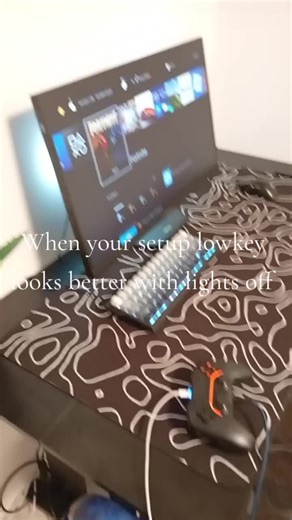 PC Setup Lighting Issues: Warm Lights vs. Setup