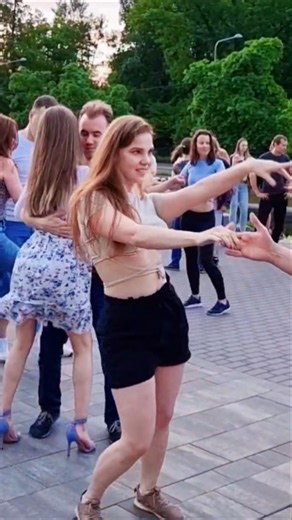 Transforming a City into an Open Air Bachata Dance Party! #Bachata #salsa #Kizombo