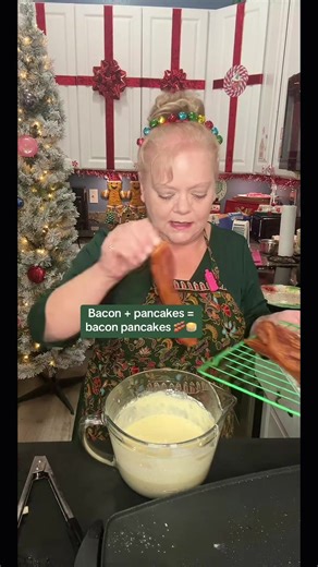 Bacon pancakes on the griddle 🥓🥞 Cooking live, laughing together, and showing up for our community during Fandom League. If you’re here, you’re already part of the family 💛 #OregonFamilyCooking #starlab #livefest2025 #livecooking #glowup